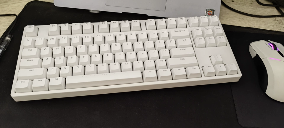 IKBC Wired Vintage C87 cherry  - Gaming Keyboard Tkl review and price